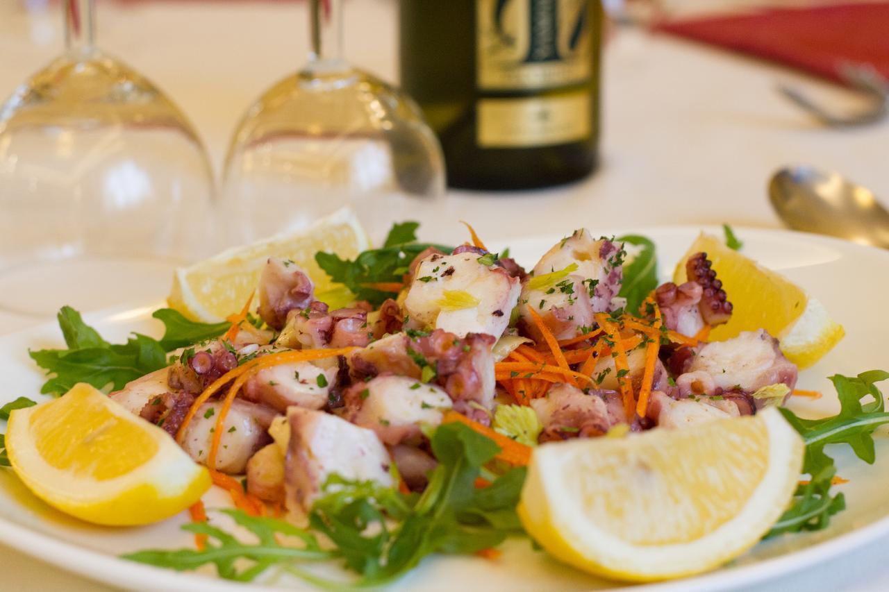 Pensione Al Pescatore Termoli Buitenkant foto